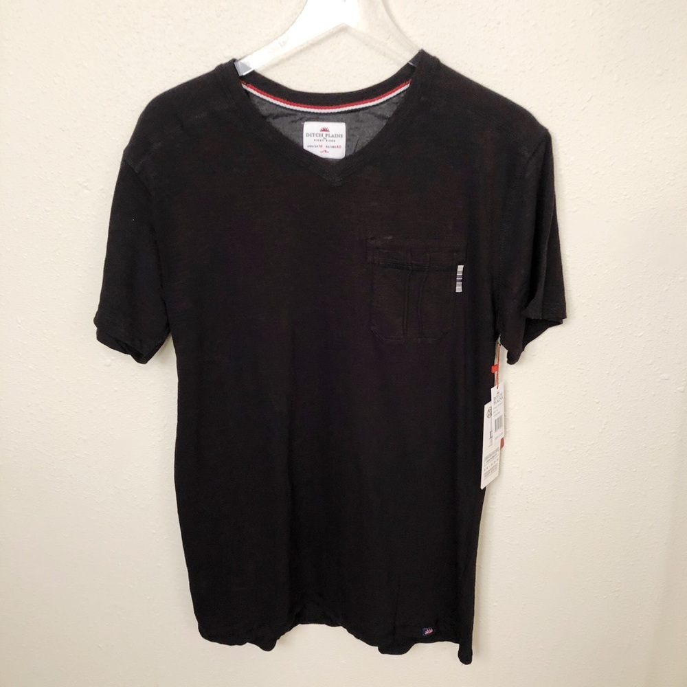 NWT Ditch Plains Black Pocket T-shirt Sz M
